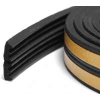 Ущільнювач Sigma самоклеючий Е-подібний для вікон та дверей 9x4 мм чорний (2 полоски 75 метрів) (714177)